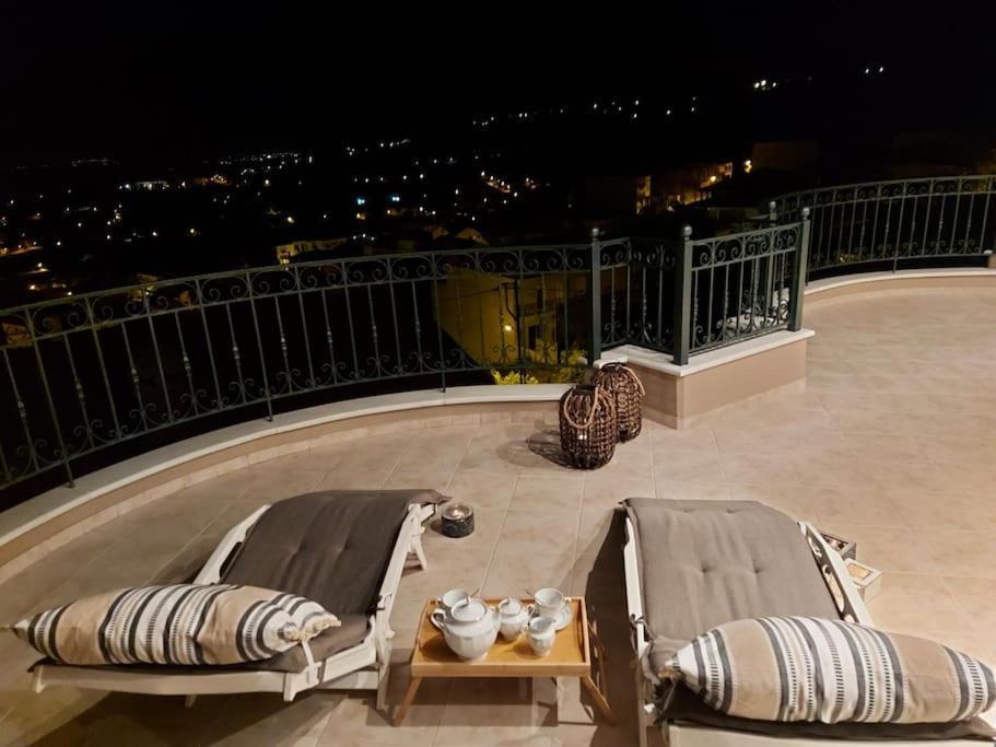 Amazing View With Huge Balcony Apartment Veria  Exterior foto